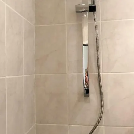 Apartment Top Center Studio 2 Min To The Beach *